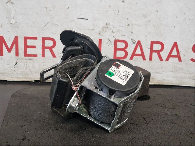 Seat belt front right