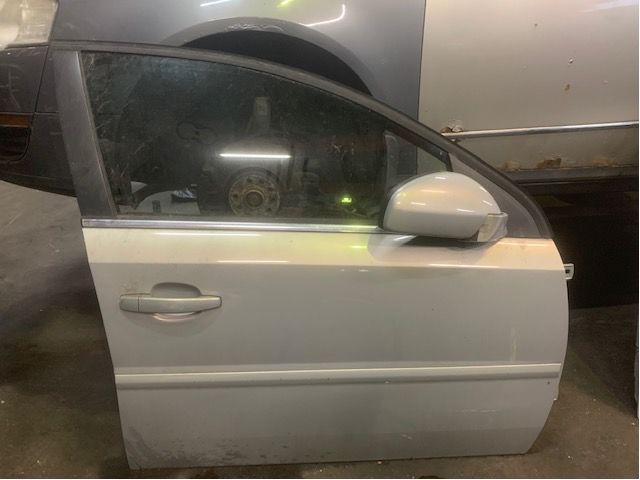 Door front right