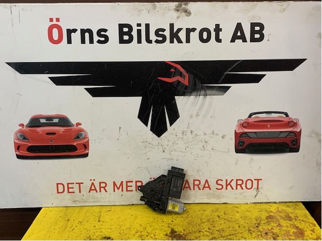 Ikkunannostimen moottori