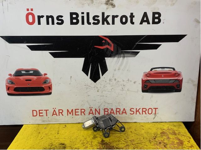 Wiper motor tailgate