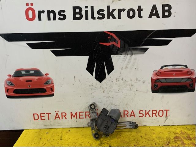 Lasinpyyhkimen moottori tuulilasi