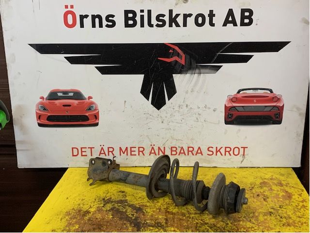 Jousijalka etu oikea