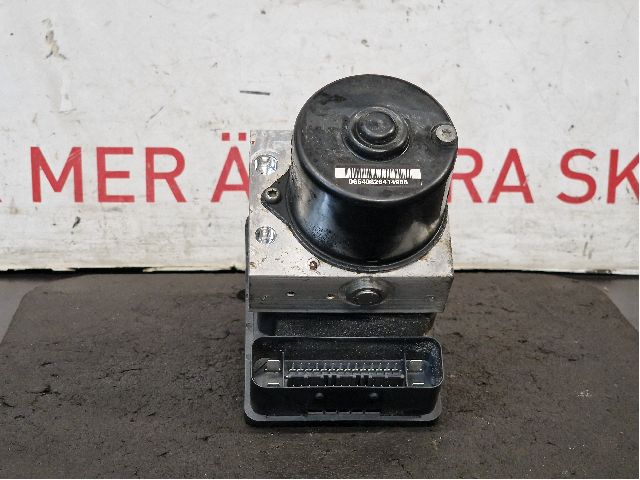 ABS hydrauliikkayksikkö