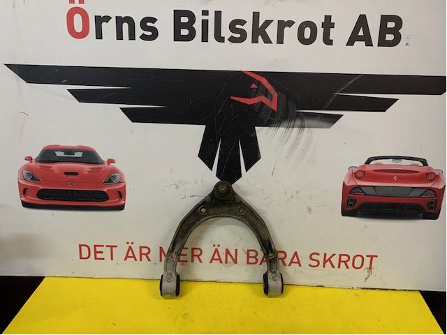 Control arm front upper right