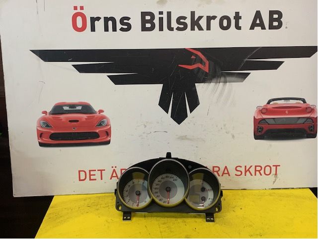 Mittaristo yhdistelmä