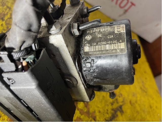 ABS hydraulic unit