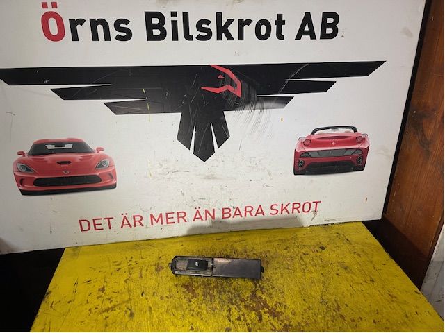 Katkaisin sähköikkunannostin