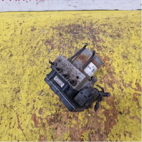 ABS hydrauliikkayksikkö
