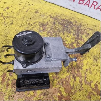 ABS hydrauliikkayksikkö