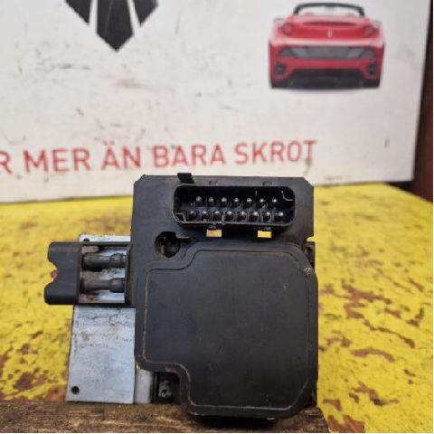 ABS hydrauliikkayksikkö