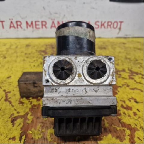 ABS hydrauliikkayksikkö