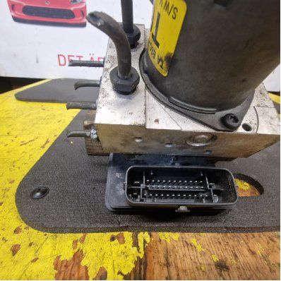ABS hydraulic unit