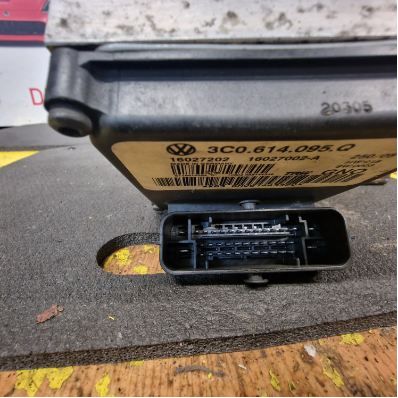 ABS hydraulic unit