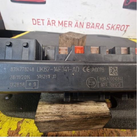 Fuse box electrical centre