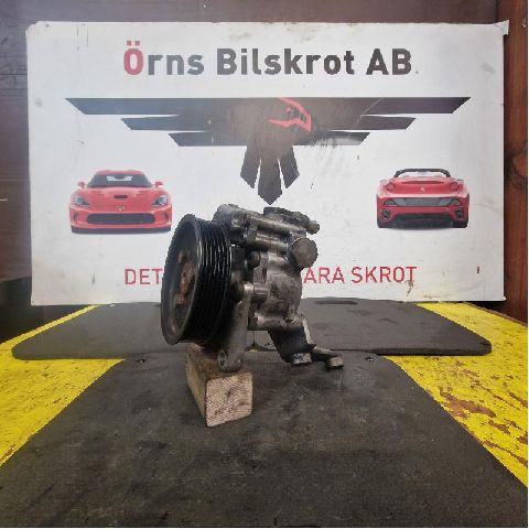 Ohjaustehostinpumppu mekaaninen
