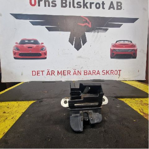 Lukkorunko takaluukku
