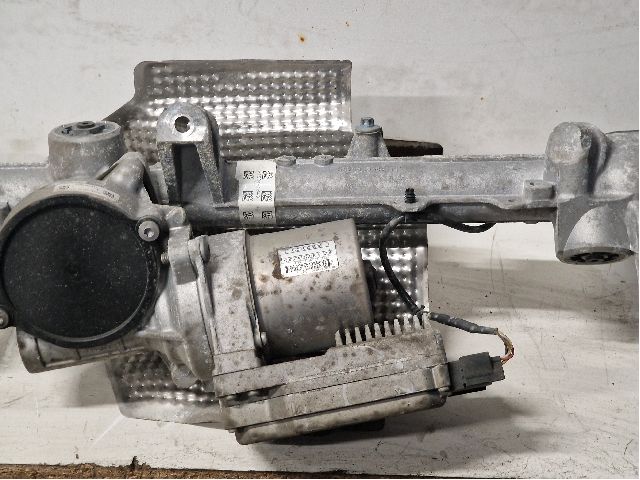 Ohjausvaihde kotelo hydraulinen