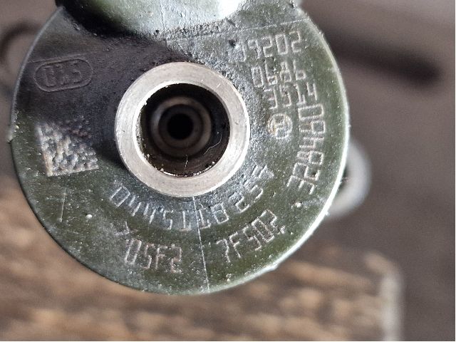 Injection injector