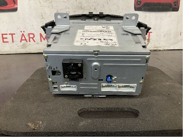 CD radio multimediapaneeli