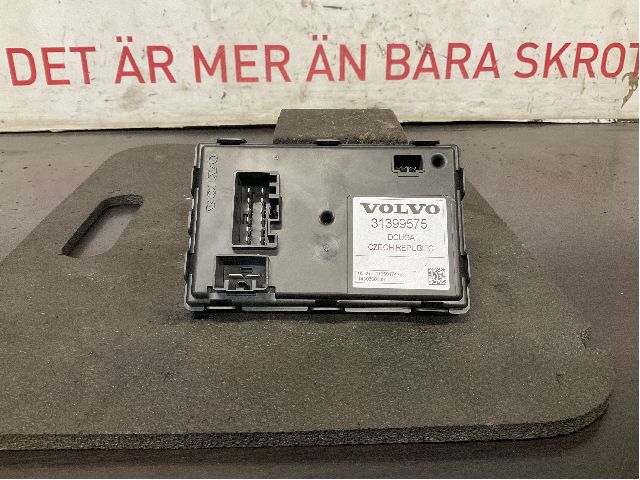 Ohjainlaite vetokoukku